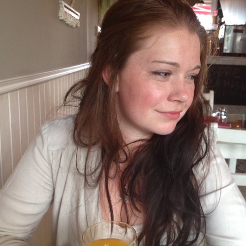 beccarussell92's profile picture. artist. marketing and comms at IBT