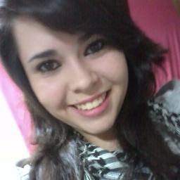 aqui é o namorado dela q ama ela d+ :DDDD
completamente louco por ela ...
TE AMO PRETA !