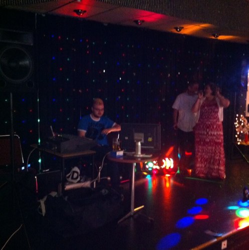 dj_deeno's profile picture. I am a all round dj I do anything so if you have the need for a dj just give me a shout