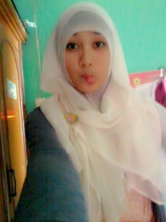 aku mencintaimu karna Allah :-)