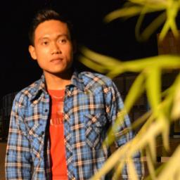 Guru Olahraga dan wasit bola voli