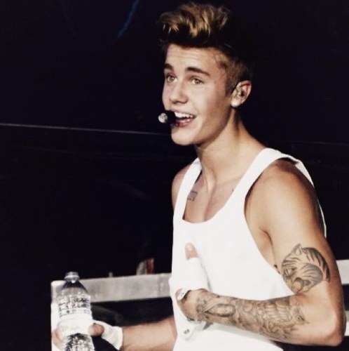 justin bieber is pretty fly for a white guy