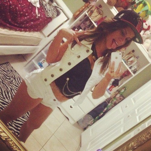 Folllow me on instagram - tulokitaaa