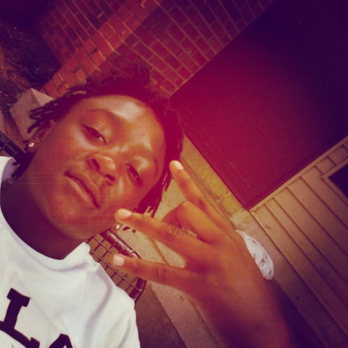 _April30th's profile picture. Neva Turn Ya Back On Da Niggas Yuh Thugg Wit !  #BigBz , if yuh aint wit us yuh must be against us