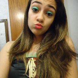 ''Se Deus encheu sua vida de obstáculos é porque ele acredita na sua capacidade de passar por cima de cada um deles.''