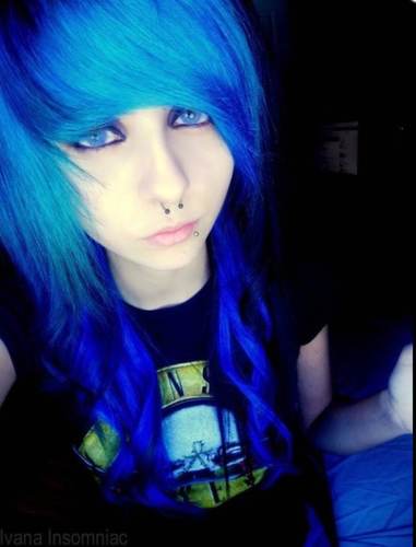 Skyye || 17 || bi || Single || RP