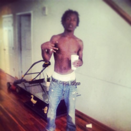 umm polo #300 bitch i keep a bank roll....FST FAMOUS SEX TEASERS...MII SQUAD....S/O TO MOB'NEMMM...NOSE D MOB HANNNNNN
