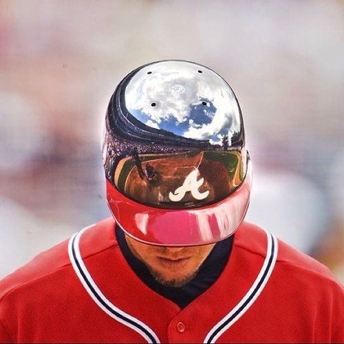 I hit, I pitch, I field, I get #CleatChasers. Follow me for some baseball shit. Follow my #TwitBitch @SoftballDonts