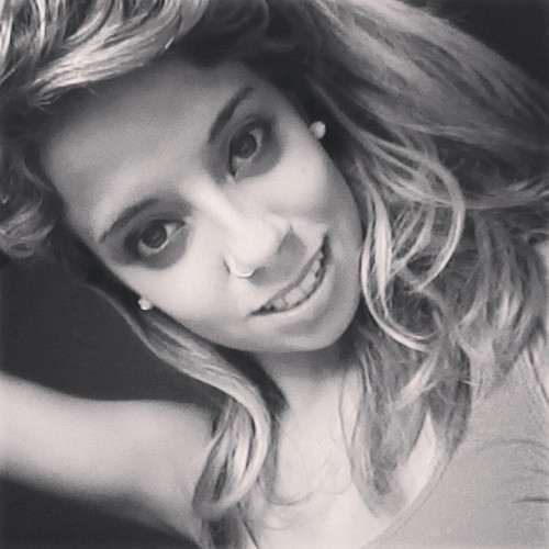 'sou Dona do tt @__Loiraaa ((: 
Meu eternos anjos Padrinho,Hilda, Dieguinho, Danilo , Ricck ,Vitor e Guh  :'( ♥