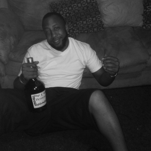 I'm picture perferct...I'm the type that talk shit and it be words of wisdom...Upcoming artist from Fl