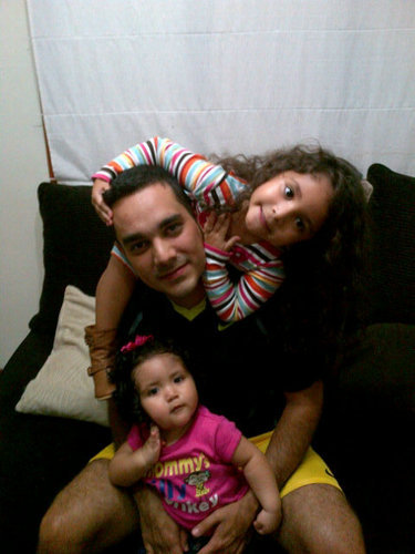 Abogado de Libre Ejercicio. Democrata. Humanista. Ampliamente comprometido con mi familia y con mi País! @SoyVenezuela @VenteVenezuela