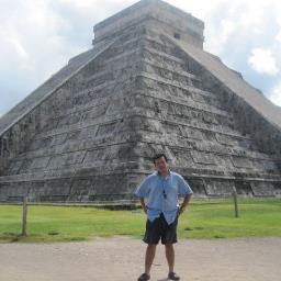 calderontt's profile picture. la musica (rock), el cine y los libros (literatura contemporanea) observar y criticar para cambiar el mundo