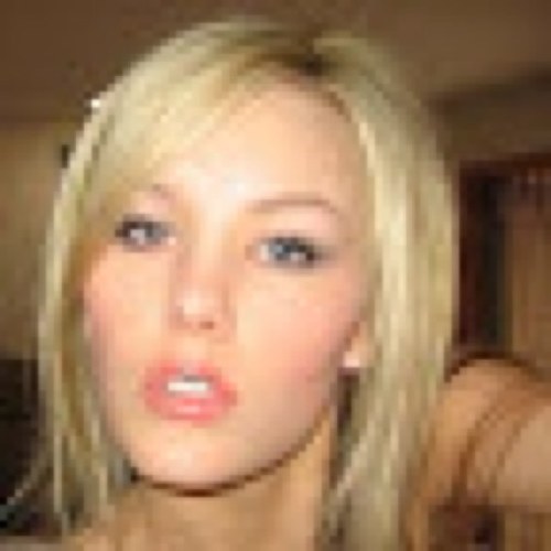 Arriba de una mujer hay un super cerebro. Follow me y follow back los mejores RT