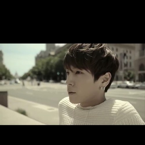 stuck and stick with Mr.Kim.
I've problems with 2 yeollie.
*i'll be back soon from my reall long hiatus,sorry for not replying for really long time*