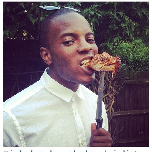 A Lover of Bassline, Food, Booze and Slim-fitted shirts 
Instagram: imactiste