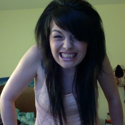 Profile Picture of ShleeIRL (@AshleyIRL24) on Twitter