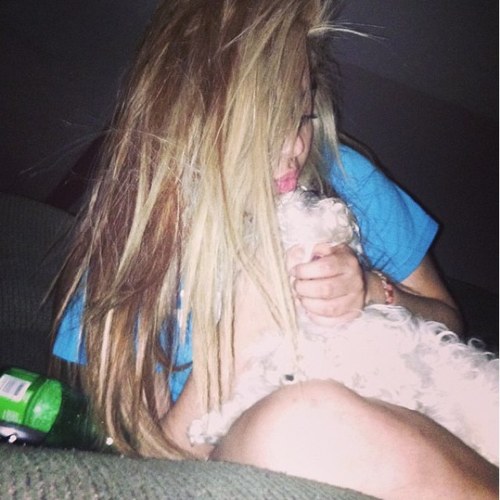 _021697's profile picture. KIK: esatrujillo ___ Instagram- esatrujillo18
'UrBoyfrends Bestfriend