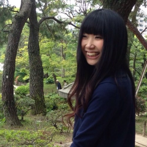 webデザイナーという肩書きでお仕事してます。寝不足です。