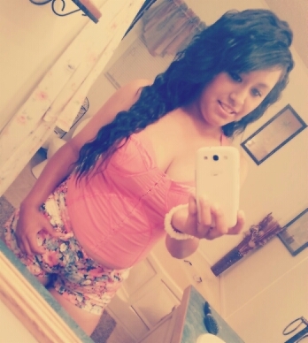 Fallow me & ill Fallow back (; Bday July 20, 1994♡ love Dancing (: &having fun.!! well I just live life like there's no f Tomorrow:D