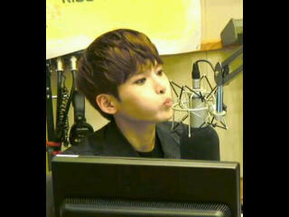 IT Bot ll (: Kim Ryeo WooKie ณ บ้านฟิงเจอรีท พูดได้ ฟอลได้.. ผมคือแม่บ้านประจำหอ SuJu ผมชอบทำอาหารรร!!! มีใครอยากกิน ฝีมือผมมั้ย???