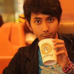 Yakin dan optimis adlah knci khidupan.....!!! Tetaplah pda satu tjuan yg brnilai sngat berharga ...???