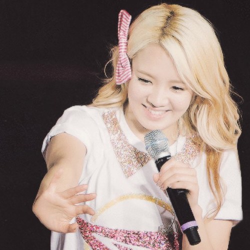 ❥ Girls' Generation 김효연 ( 봇 )
