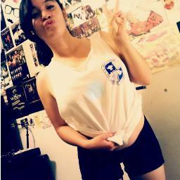 (I'm the sweetest bitch, you'll ever meet ) 
( carlos's bae ) ( fuck all my haters ) 
Note to self : never judge a book by its covers ♡