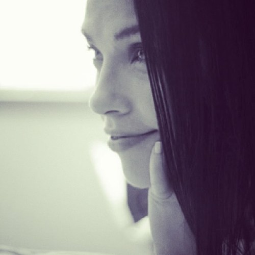 Artist. Model. Brain'z lost . Love U. Love U not..... I do stuff that people name the way they want, voila.