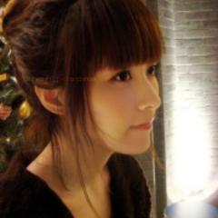 我读的书越多就感觉自己越无知。As I read more,I feel how ignorance I was.