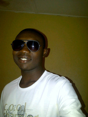 elitzjunior's profile picture. Get to me directly.