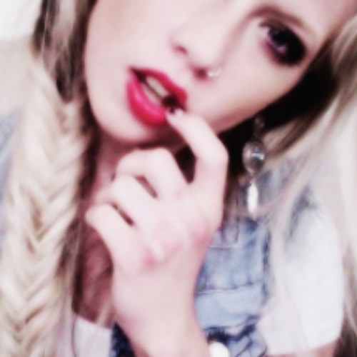 im not a barbie, im not perfect, im just me.