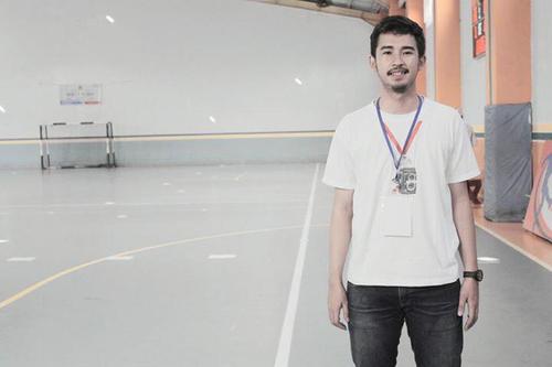 Renggalih's profile picture. 