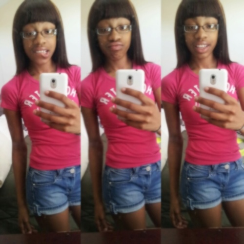 |♥|Since you reading this go ahead and FOLLOW ME , I'll follow back ! FMOI @ pretty_trilll