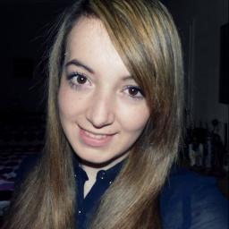 EmmaAshton1's profile picture. 