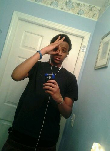 Sophomore|Tall 6'3|Funny|Cool|Layed Back|Hooper|Football| Go Follow
