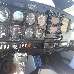 Piloto comercial.gestor aeronautico, enamorado del tenis y de ibiza..me encanta l conocer gente nueva..triatleta ocasional y estudiante de IR