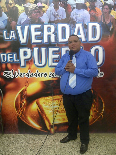 productor y conductor del programa la verdad del pueblo por maimon TV canal 3 presidente de la fundacion amigos de maimon wwwmaimontv,com