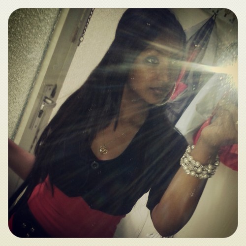 #19Jaar  ~ whatsapp conected ~ instaa; Diivijaa