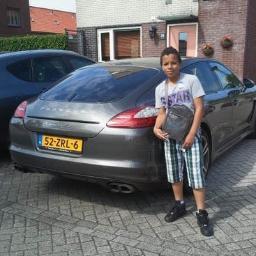 malik |13jaar | fam#01 |  | broeder @Xilann  | soccer dso | feyenoord-ado