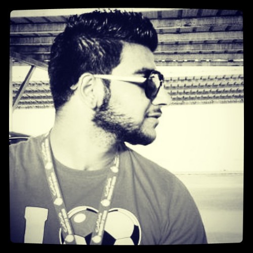 Engineer to be #UoB . instagram: alicoo_11