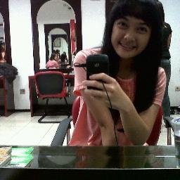 RihanaPutrie Profile Picture