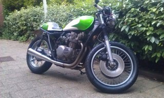 Martijn187's profile picture. taalpurist, overheidsloonslaaf, CafeRacerCoureur, Vespa-fan, MotorRijder & MountainBiker...en baasje van Bink, Noa & Bowie!