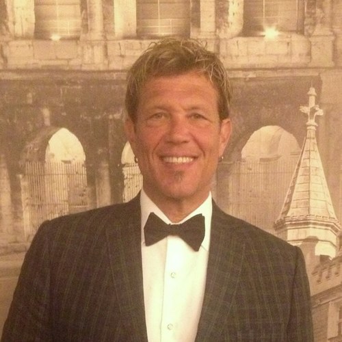Retired Lawman. Wine-Food Afficianado. Love all things Italian.