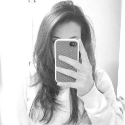 re_tardaada's profile picture. Vamos viver , Vadiar , O que Importa é Nossa Alegria.