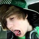 Laura Medlin - @Lam2450 - Twitter