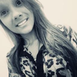 , Pequênã, 16 anõs , amigõs, rolé , cachaça , funk , chocolatê,  *---*