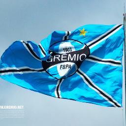 Formado Nas Categorias de Base do Grêmio,Gaúcho,humilde,simpático,ótimo profissional e o ETERNO CAMISA 1 DO GRÊMIO!!!Te admiramos Grohe!!!