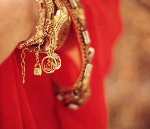 Zaraah79's profile picture. Don't count the days, make the days count. ~ Muhammad Ali | Your ears will hear lies, but your eyes will see the truth. |