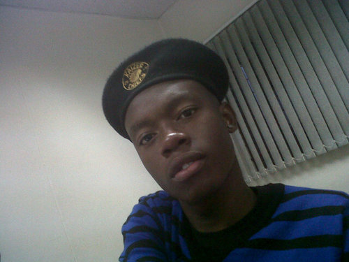 I'm hire 2 prove my slf nt 2 b entertained by da world things