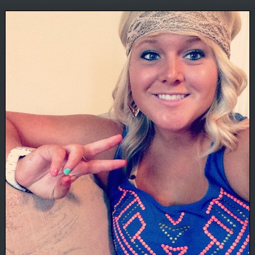 Kristin_Rosss's profile picture. SMART MAY HAVE THE BRAINS; BUT STUPID HAS THE BALLS.